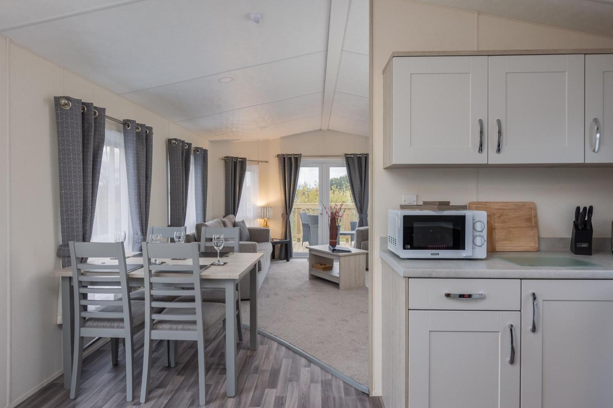Deer View Lodge Close To Pickering Extérieur photo